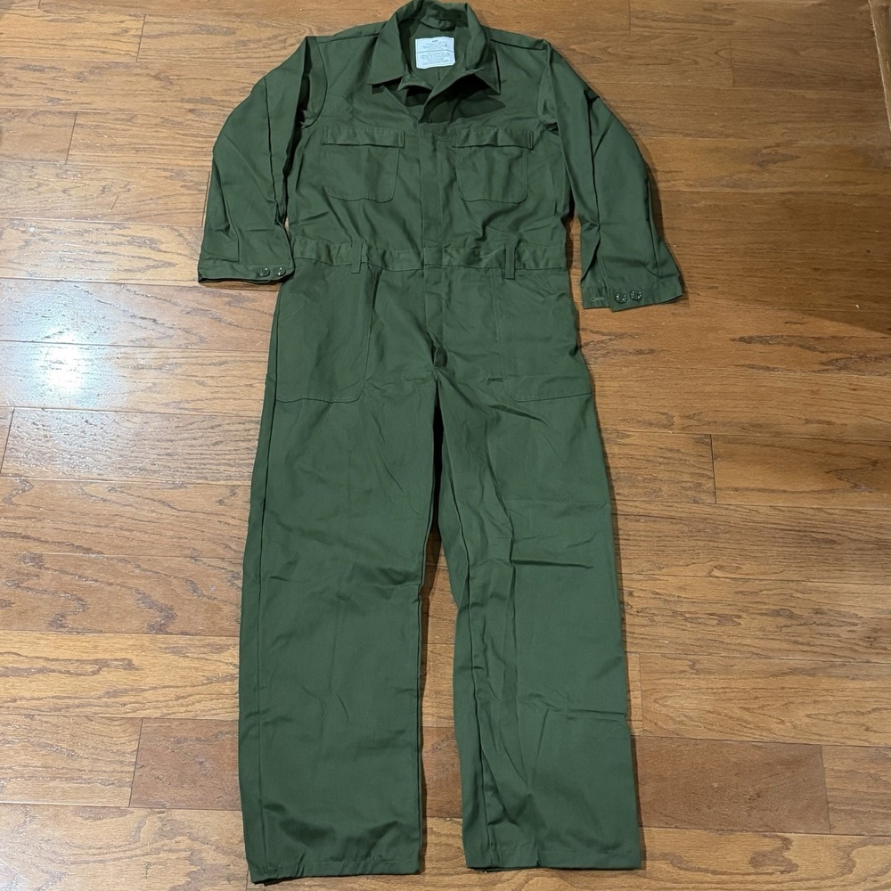 US Military Utility Coverall 44R Green UNICOR Navy Work Uniform SPE1C1-18-D-1002